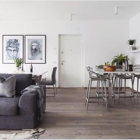Ulivi Luxury Loft & Pool - The House Of Travelers Apartment Carate Urio Exterior photo