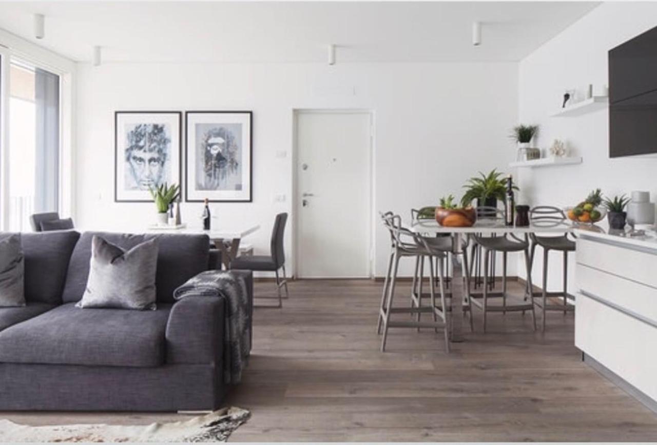 Ulivi Luxury Loft & Pool - The House Of Travelers Apartment Carate Urio Exterior photo